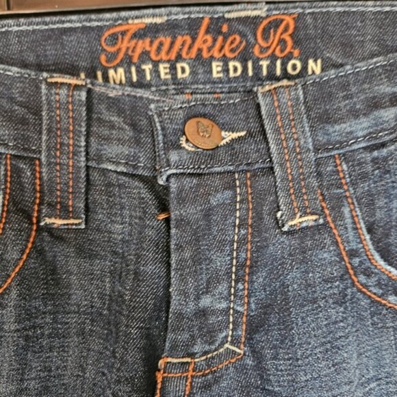 Frankie B Limited Edition Dark Wash Low Rise Bootcut Jeans Size 4 - Picture 3 of 9